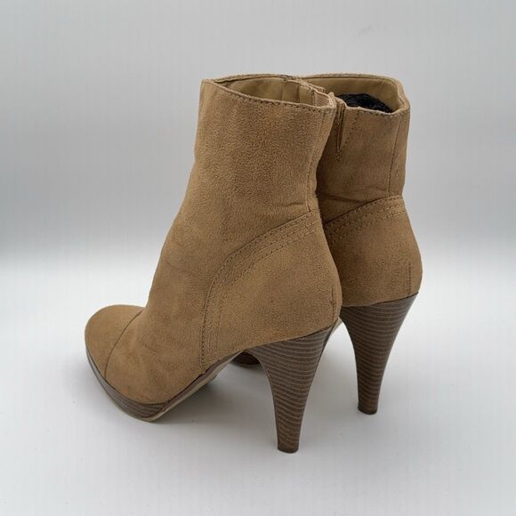 Top Moda Tan Suede Ankle Booties Women’s Size 9 High Heel Fashion Boots - Picture 5 of 9
